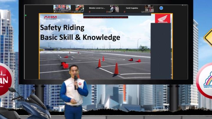 Webinar Safety Riding Goverment Sasar Dinas Perindustrian dan Perdagangan Kota Bandar Lampung  
